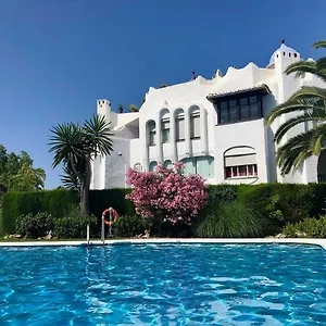 Bright 300m From The Apartamento Sitio de Calahonda